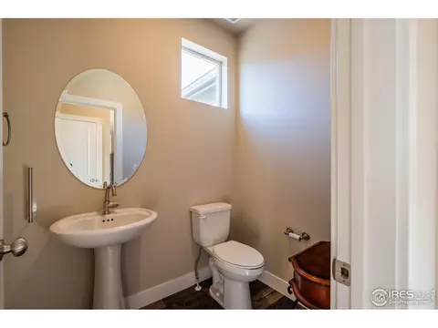 Bath - 718 66th Ave, Greeley, CO 80634 photo 1 of 5