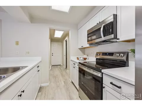 800 Mohawk Dr, Boulder, CO 80303 photo 18