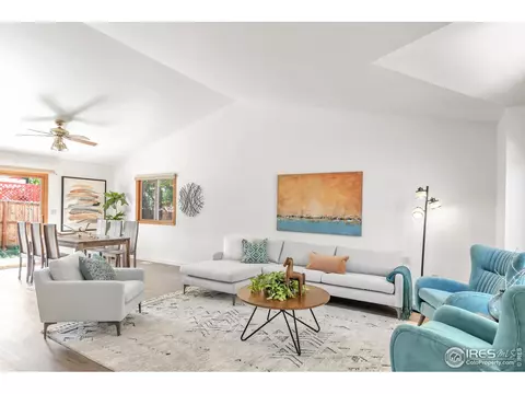 827 S Buckeye Dr, Loveland, CO 80537