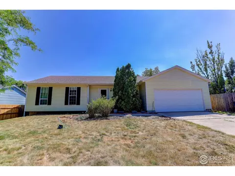 104 Lucerne Dr, Lafayette, CO 80026