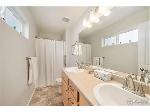 1060 Kendalbrook Dr, Windsor, CO 80550 photo 17