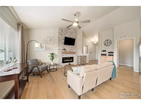 1060 Kendalbrook Dr, Windsor, CO 80550 photo 8