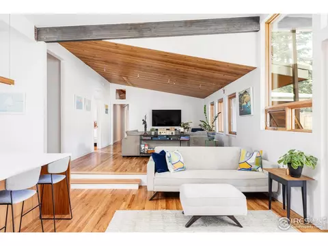 205 Camden Pl, Boulder, CO 80302 photo 9