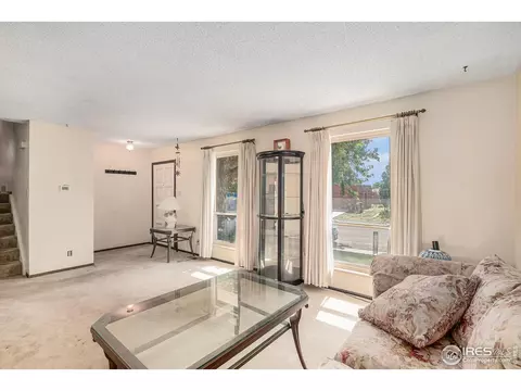 12993 E 47th Ave, Denver, CO 80239 photo 2
