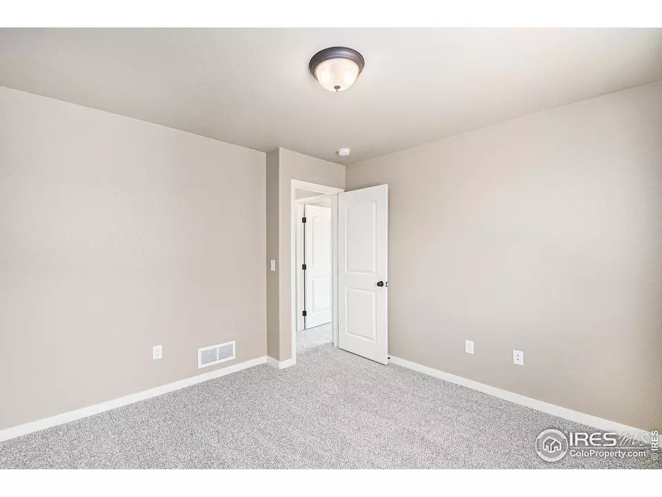Bedroom - 141 Linden Oaks Dr, Ault, CO 80610 photo 4 of 6