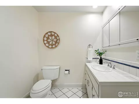 Bath - 3561 4th St, Boulder, CO 80304 photo 1 of 7