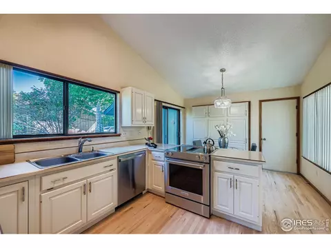 1379 Westview Dr, Boulder, CO 80303 photo 10