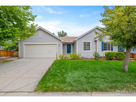 742 Picket Ln, Longmont, CO 80504