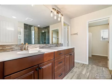 Bath - 6750 Rock River Rd, Timnath, CO 80547 photo 3 of 6