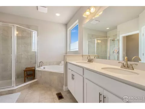 Bath - 1726 Bounty Dr, Windsor, CO 80550 photo 1 of 3