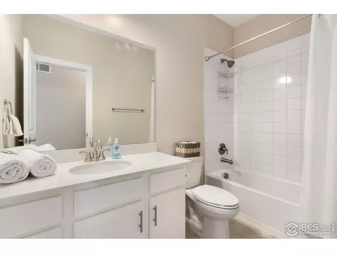 Bath - 1726 Bounty Dr, Windsor, CO 80550 photo 2 of 3