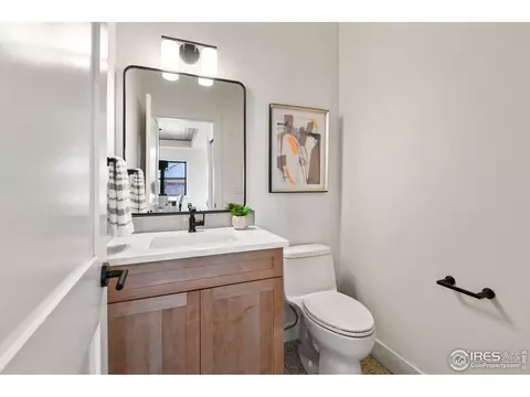 Bath - 1424 Burt Ave, Berthoud, CO 80513 photo 4 of 7