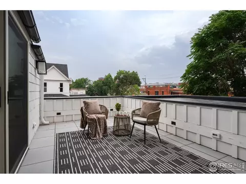 Exterior - 934 Spruce St, Boulder, CO 80302 photo 5 of 12