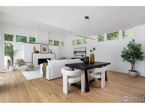 Dining - 934 Spruce St, Boulder, CO 80302 photo 1 of 2