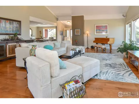 Living - 1960 Colard Ln, Lyons, CO 80540 photo 2 of 4