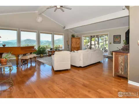 Living - 1960 Colard Ln, Lyons, CO 80540 photo 3 of 4