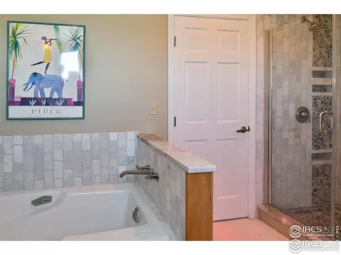 Bath - 1960 Colard Ln, Lyons, CO 80540 photo 2 of 2