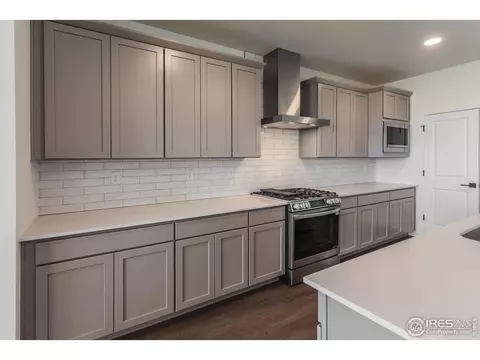 6100 Gault Rd, Timnath, CO 80547