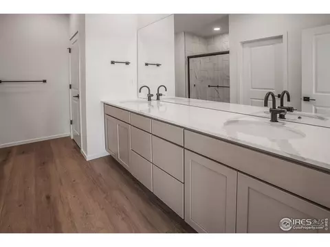 Bath - 6071 Red Barn Rd, Timnath, CO 80547 photo 3 of 8