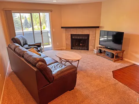 4658 White Rock Cir #5, Boulder, CO 80301
