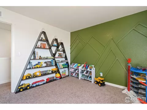 Bedroom - 1233 Lily Mountain Rd, Windsor, CO 80550 photo 6 of 7