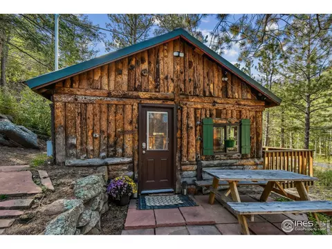 Exterior - 541 Riverside Dr, Lyons, CO 80540 photo 6 of 14