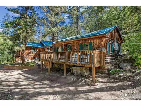 Exterior - 541 Riverside Dr, Lyons, CO 80540 photo 13 of 14