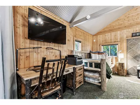 Bedroom - 541 Riverside Dr, Lyons, CO 80540 photo 3 of 3