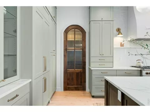 Kitchen - 271 Cornelia Dr, Windsor, CO 80550 photo 8 of 11