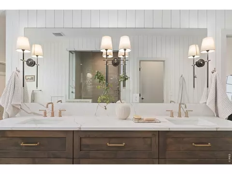 Bath - 271 Cornelia Dr, Windsor, CO 80550 photo 4 of 7
