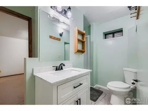 Bath - 2736 Winding Trail Pl, Boulder, CO 80304 photo 3 of 3