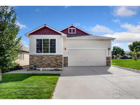 2237 Woodbury Ln, Fort Collins, CO 80524