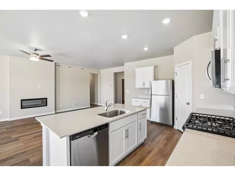 968 Cascade Falls St, Severance, CO 80550 photo 9