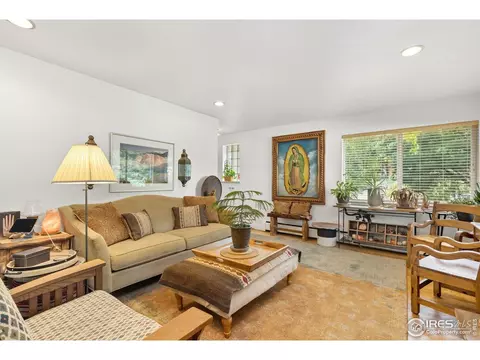 3155 Dover Dr, Boulder, CO 80305 photo 5