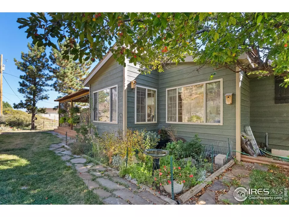 Exterior - 2301 Juniper Ln, Loveland, CO 80538 photo 10 of 10