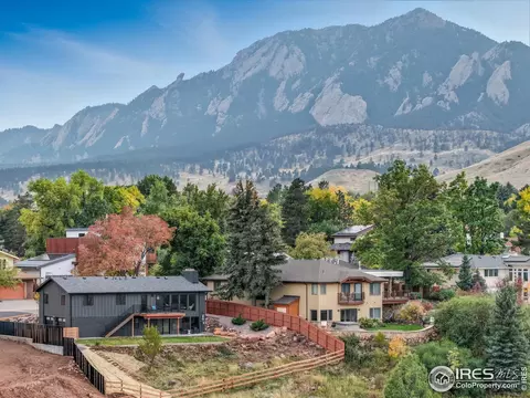 View/Area - 2905 Stanford Ave, Boulder, CO 80305 photo 3 of 7