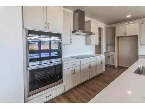 Kitchen - 804 Chatter Rd, Windsor, CO 80550 photo 5 of 8