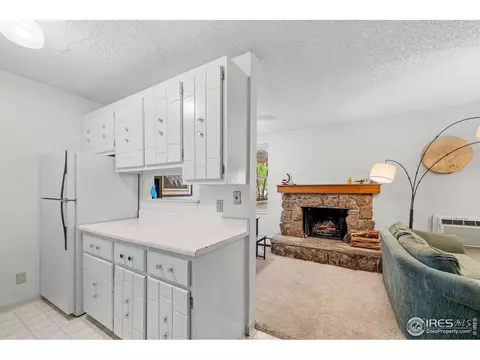 3035 Oneal Pkwy #V-35, Boulder, CO 80301