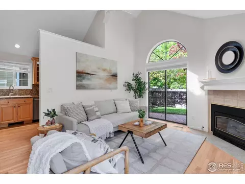 Living - 4833 Baldwin Pl, Boulder, CO 80301 photo 2 of 2