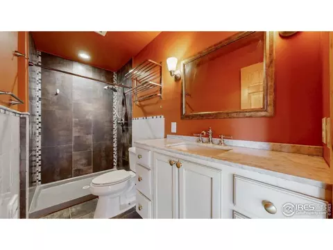 Bath - 598 Taylor Rd, Lyons, CO 80540 photo 1 of 5