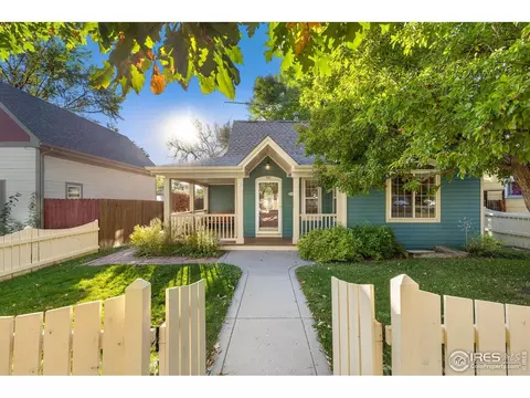 961 5th St, Berthoud, CO 80513