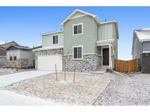 839 Harvard St, Johnstown, CO 80534 photo 2