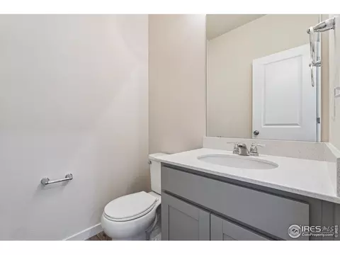 839 Harvard St, Johnstown, CO 80534 photo 4