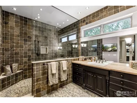 Bath - 3696 65th Ave, Greeley, CO 80634 photo 3 of 3