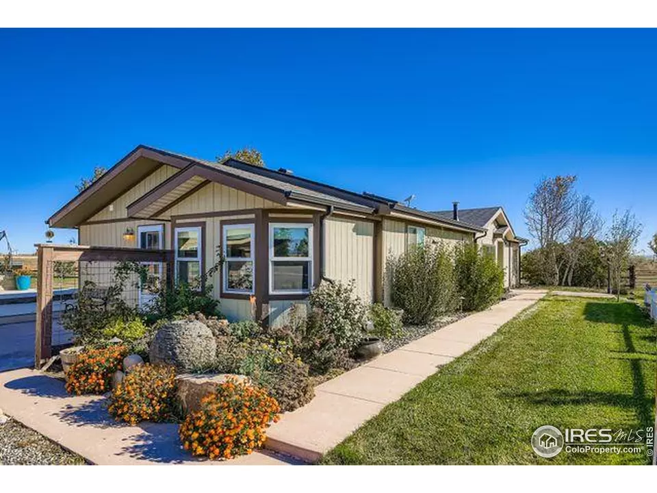 Exterior - 10141 County Road 14 12, Fort Lupton, CO 80621 photo 4 of 5