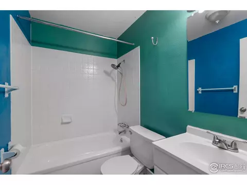 225 E 8th Ave #E20, Longmont, CO 80504 photo 12
