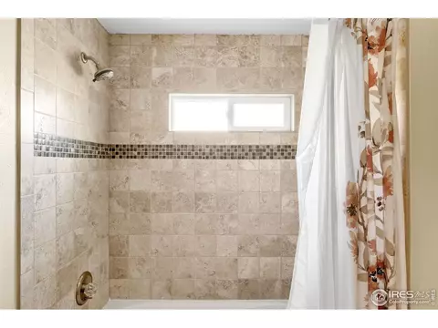 Bath - 4458 Driftwood Pl, Boulder, CO 80301 photo 5 of 5
