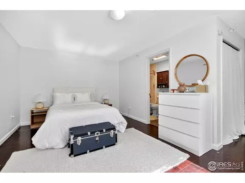 Bedroom - 972 Pleasant St, Boulder, CO 80302 photo 4 of 9