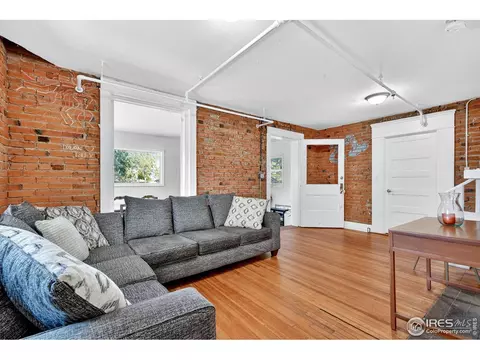 Living - 972 Pleasant St, Boulder, CO 80302 photo 4 of 7