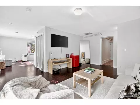 Living - 972 Pleasant St, Boulder, CO 80302 photo 7 of 7